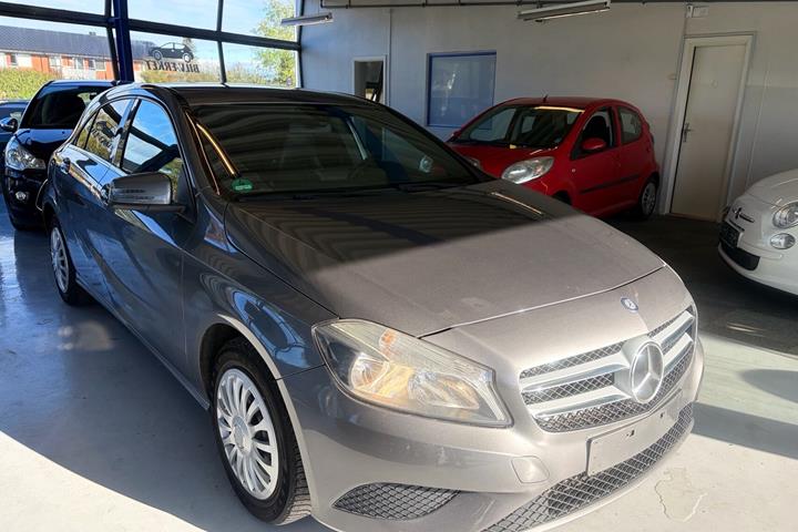 undefined Mercedes A180 d fra 2013