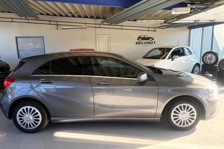 undefined Mercedes A180 d fra 2013