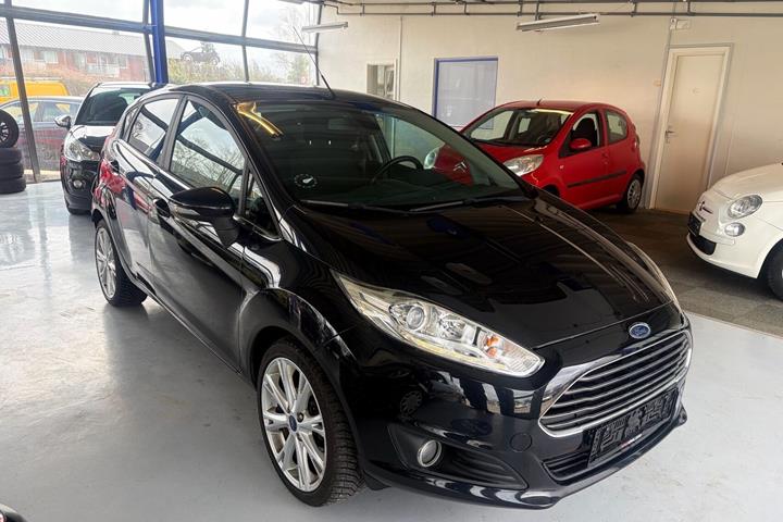 undefined Ford Fiesta fra 2014