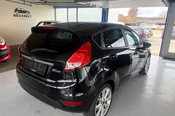 undefined Ford Fiesta fra 2014
