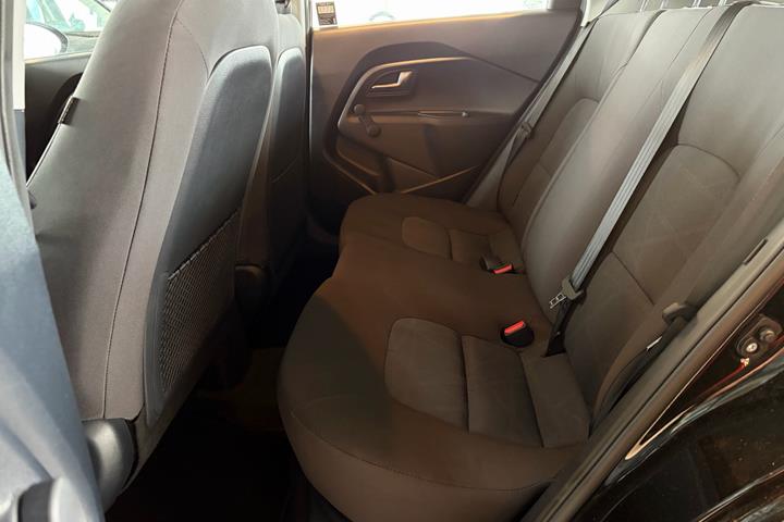 undefined Kia Rio fra 2016