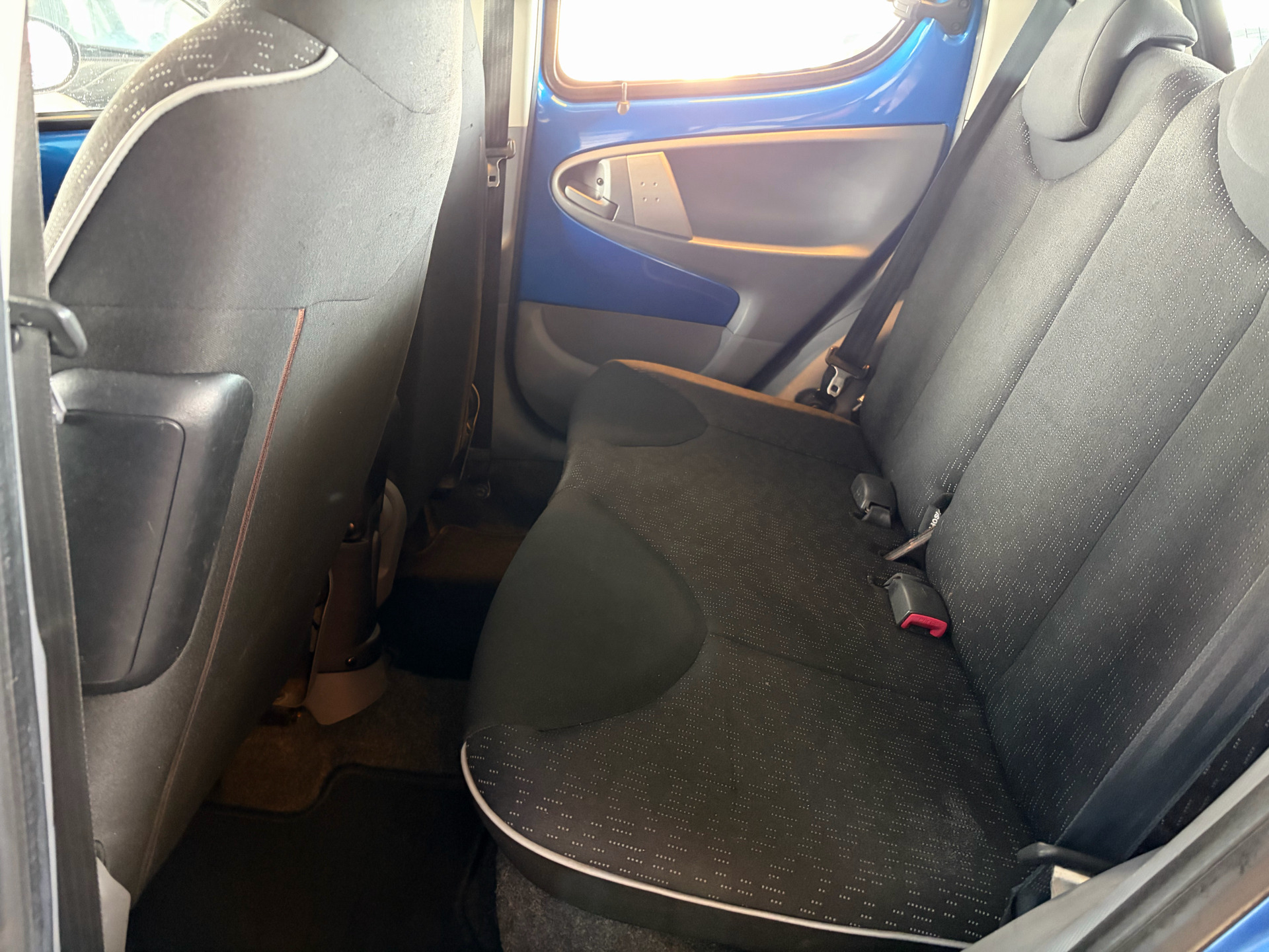 undefined Peugeot 107 fra 2010