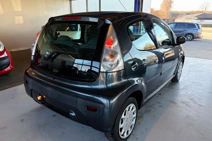 undefined Peugeot 107 fra 2008