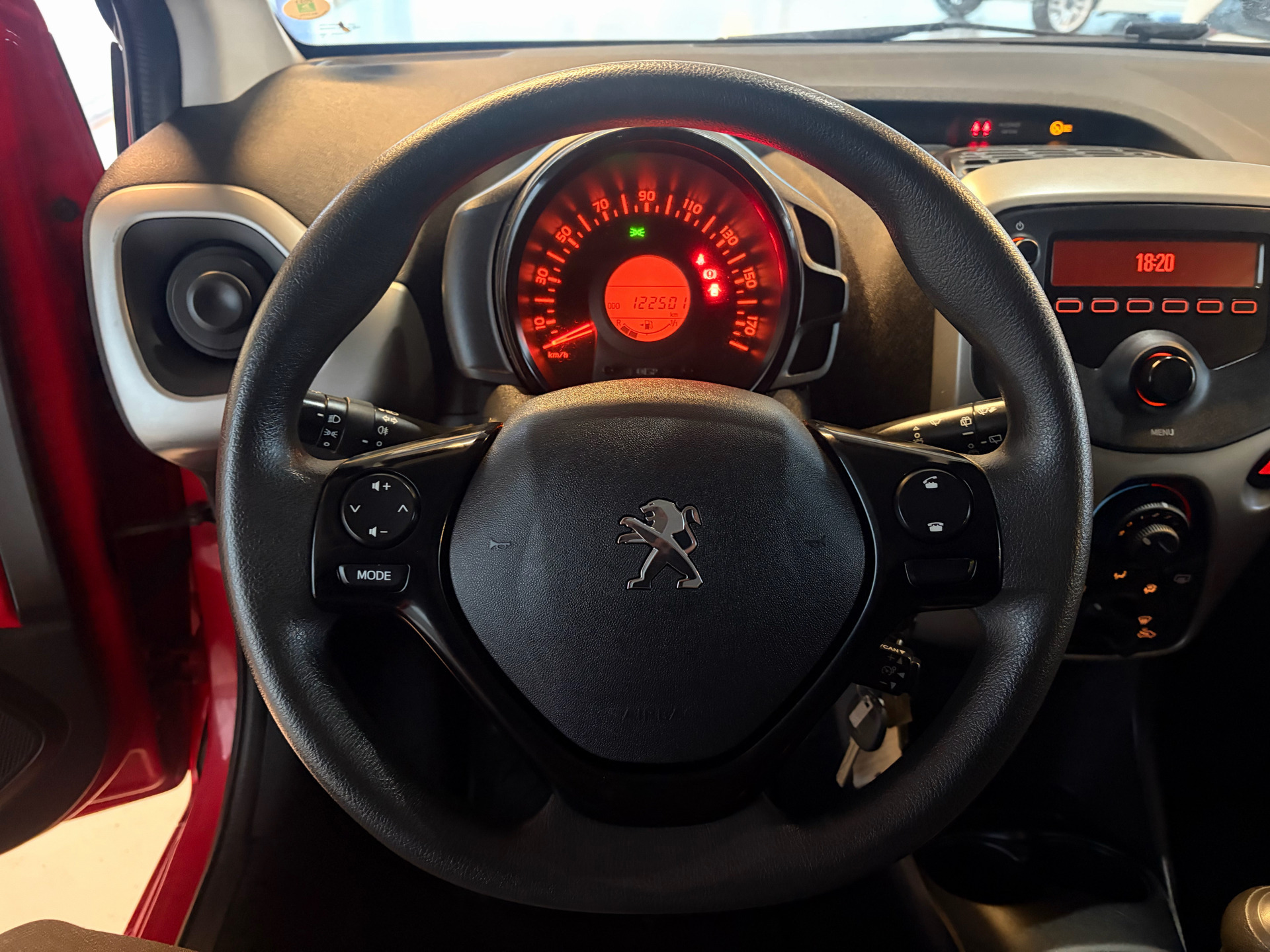 undefined Peugeot 108 fra 2015