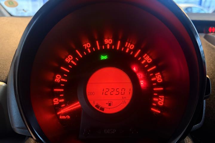 undefined Peugeot 108 fra 2015