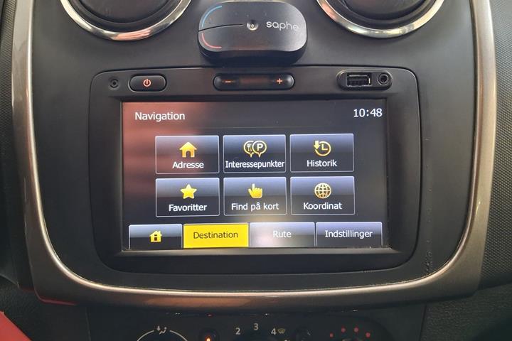 Sort Dacia Logan fra 2015