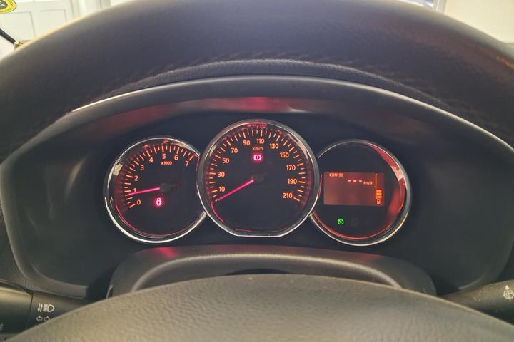 Sort Dacia Logan fra 2015