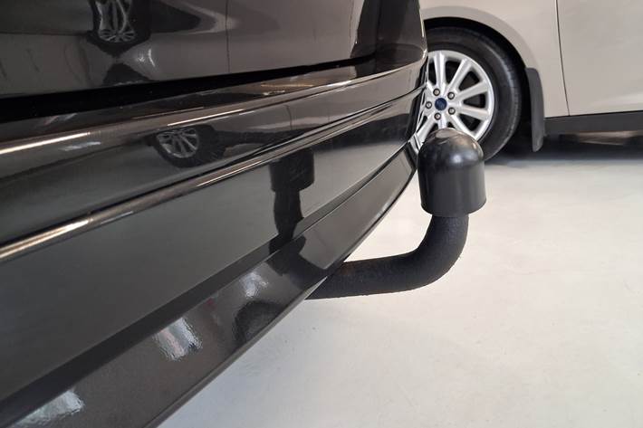 Sort Dacia Logan fra 2015