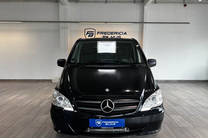 Sort Mercedes Vito 116 fra 2013