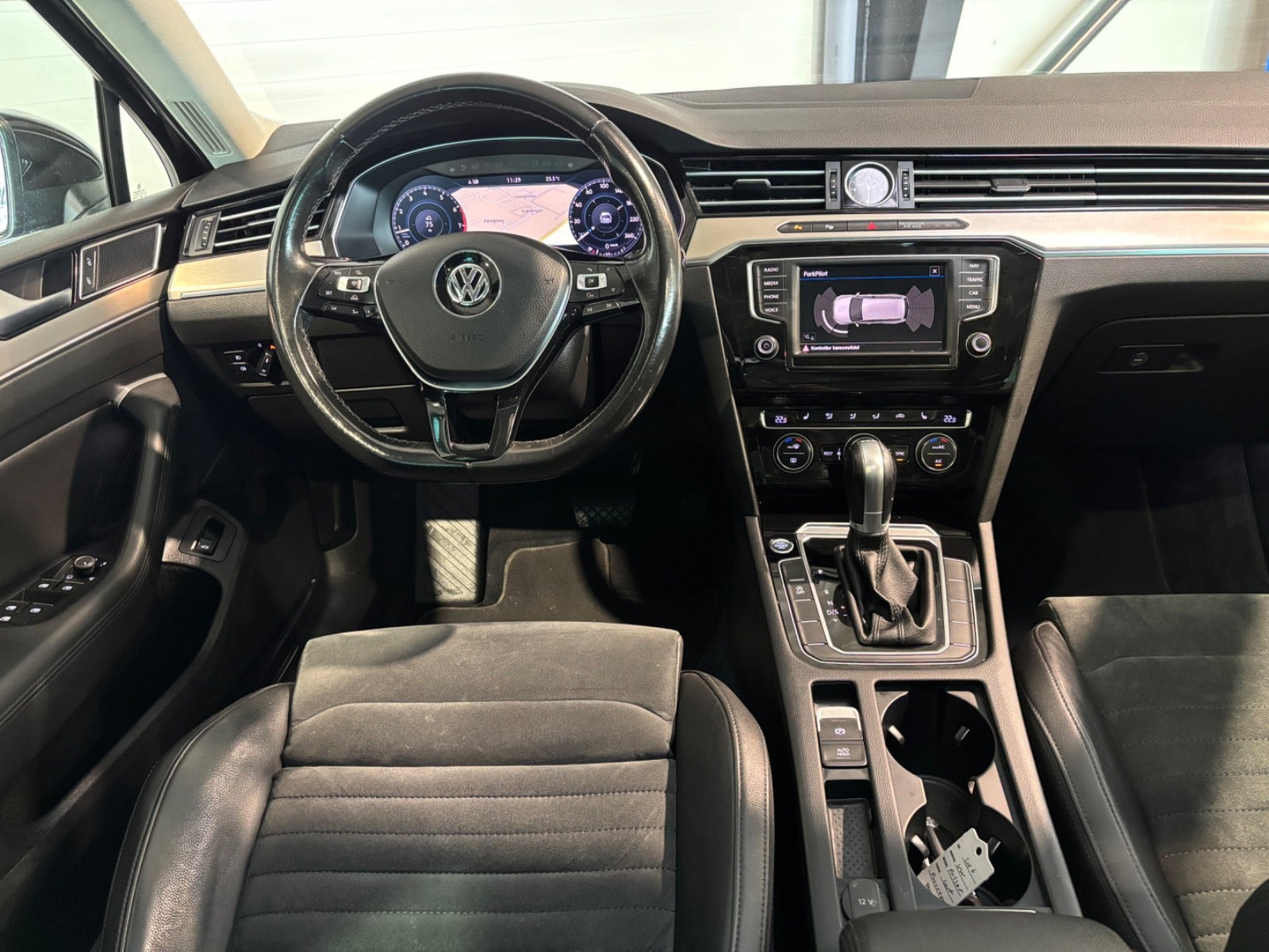 undefined VW Passat fra 2016