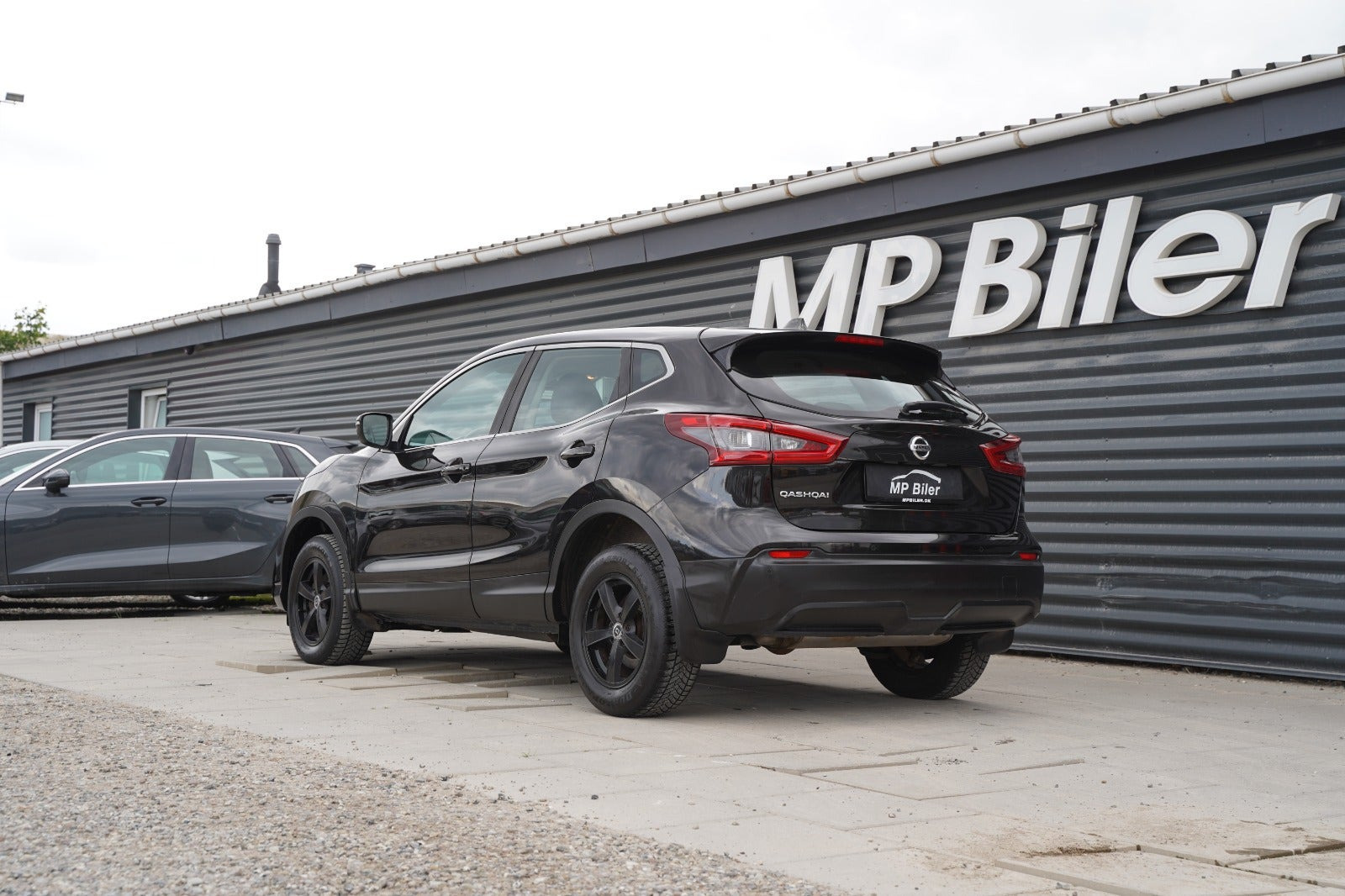 Sort Nissan Qashqai fra 2018