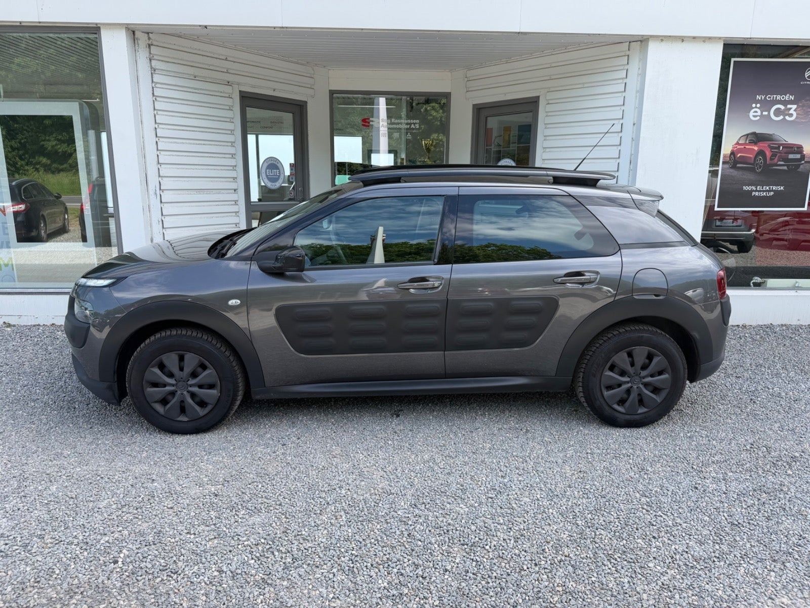 Grå Citroën C4 Cactus fra 2018