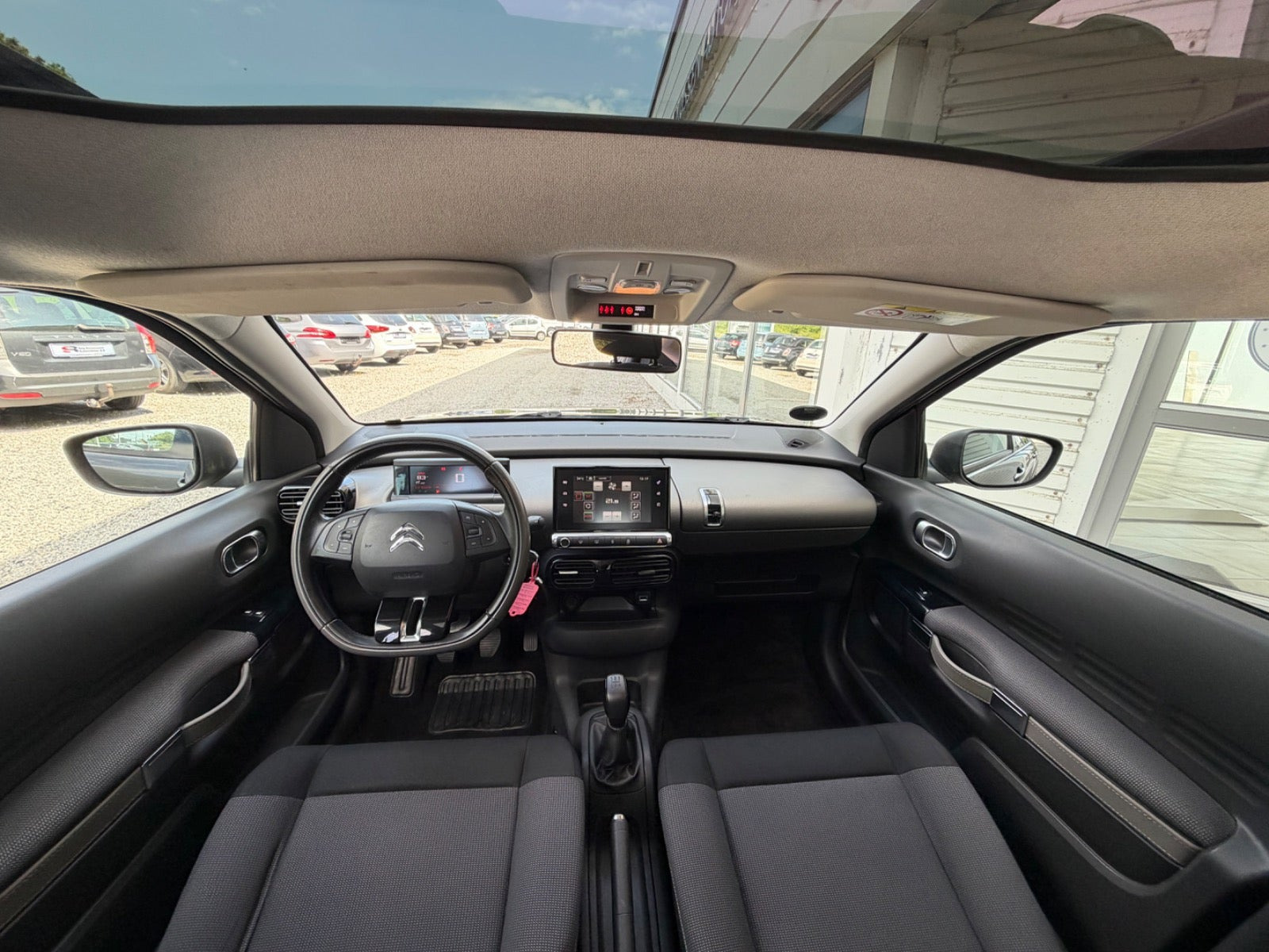 Grå Citroën C4 Cactus fra 2018