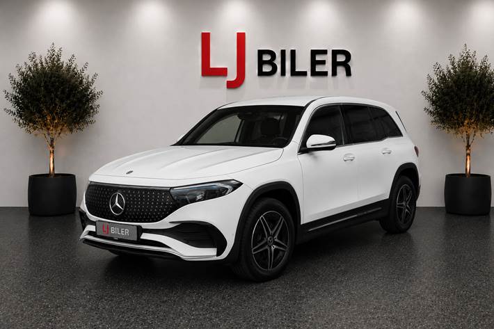 Hvid Mercedes EQB250+ fra 2024 set udefra