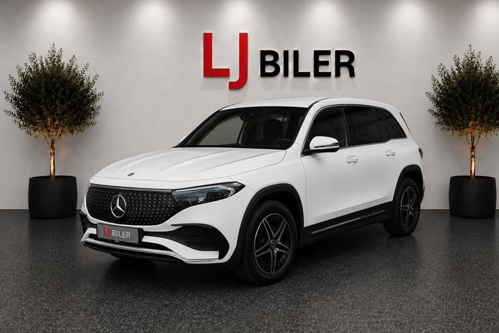 Hvid Mercedes EQB250+ fra 2024 set udefra