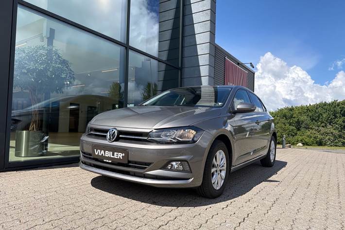 Grå VW Polo fra 2020 set udefra