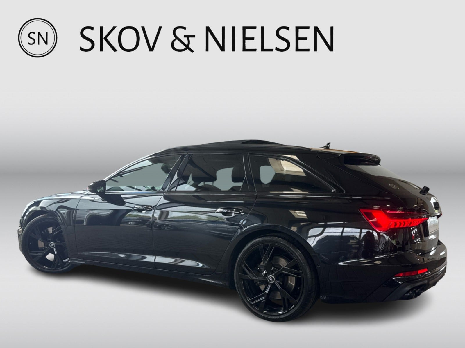 Sort Audi S6 fra 2021
