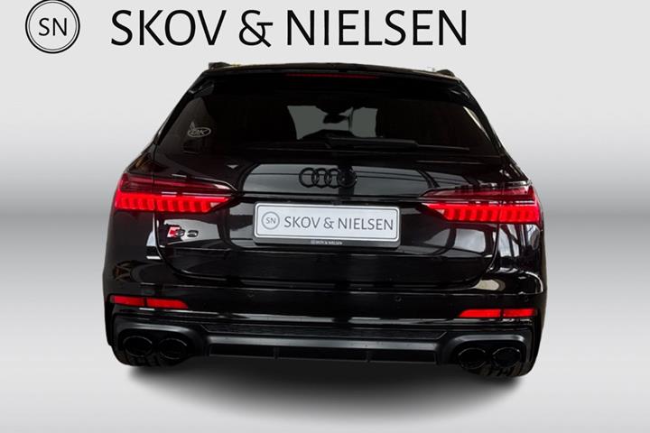 Sort Audi S6 fra 2021