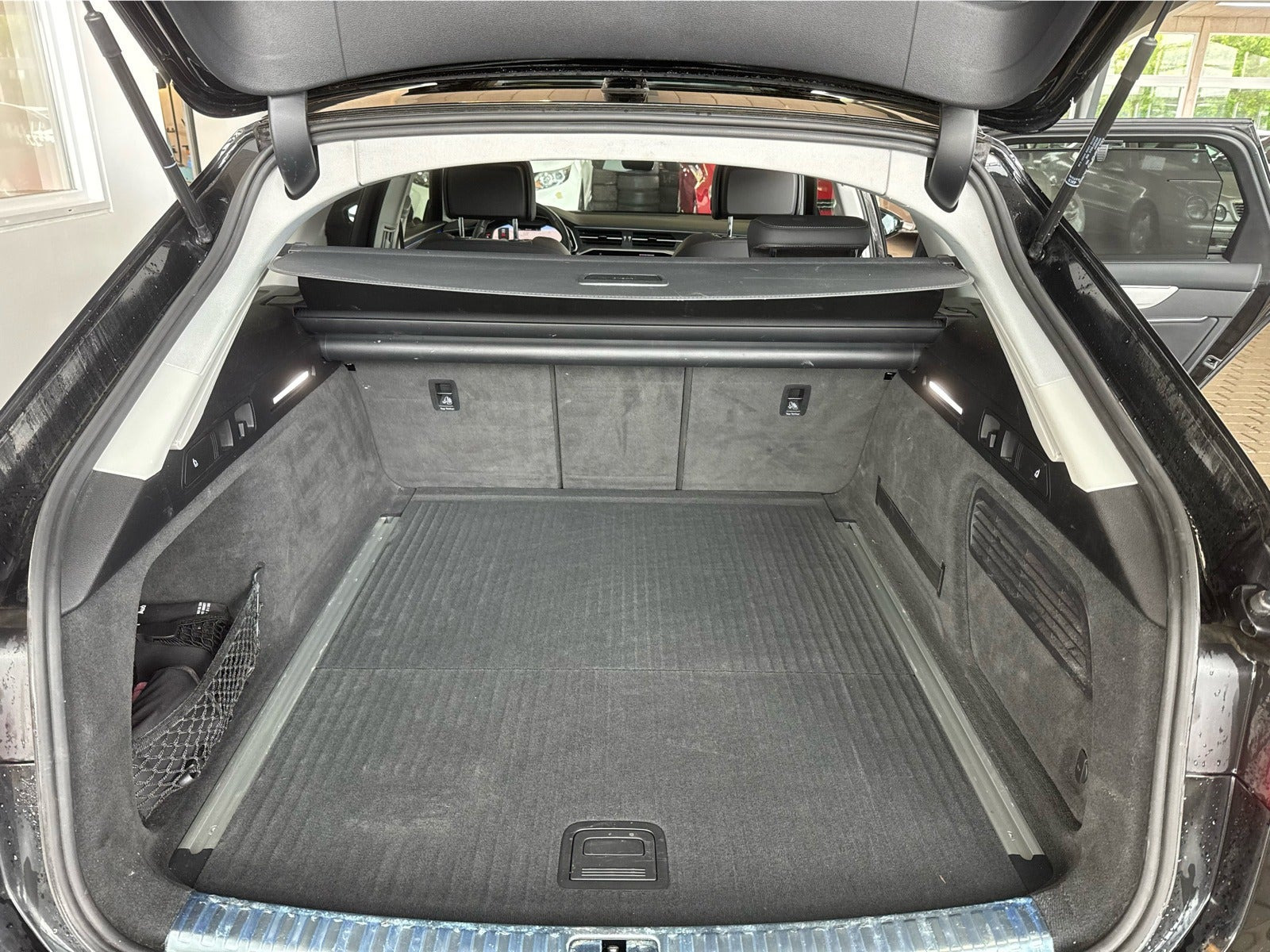 Sort Audi S6 fra 2021