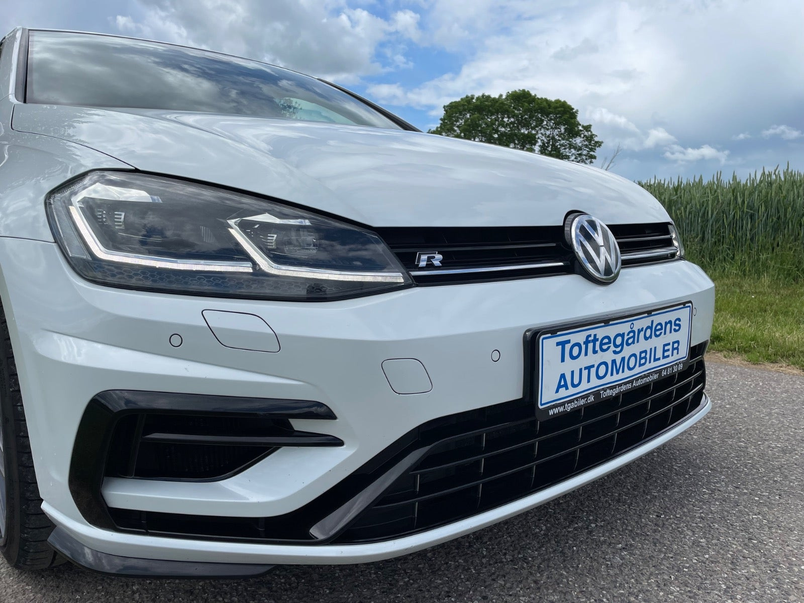 Hvid VW Golf VII fra 2018