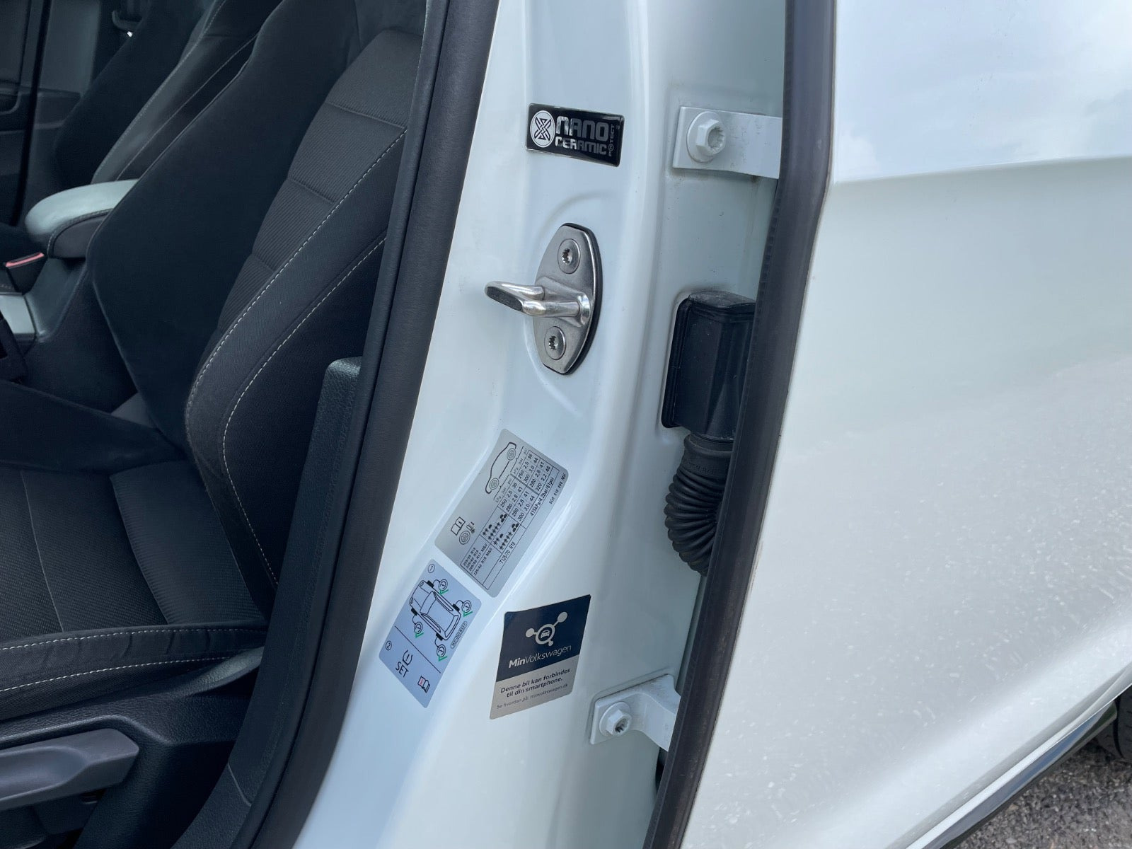 Hvid VW Golf VII fra 2018