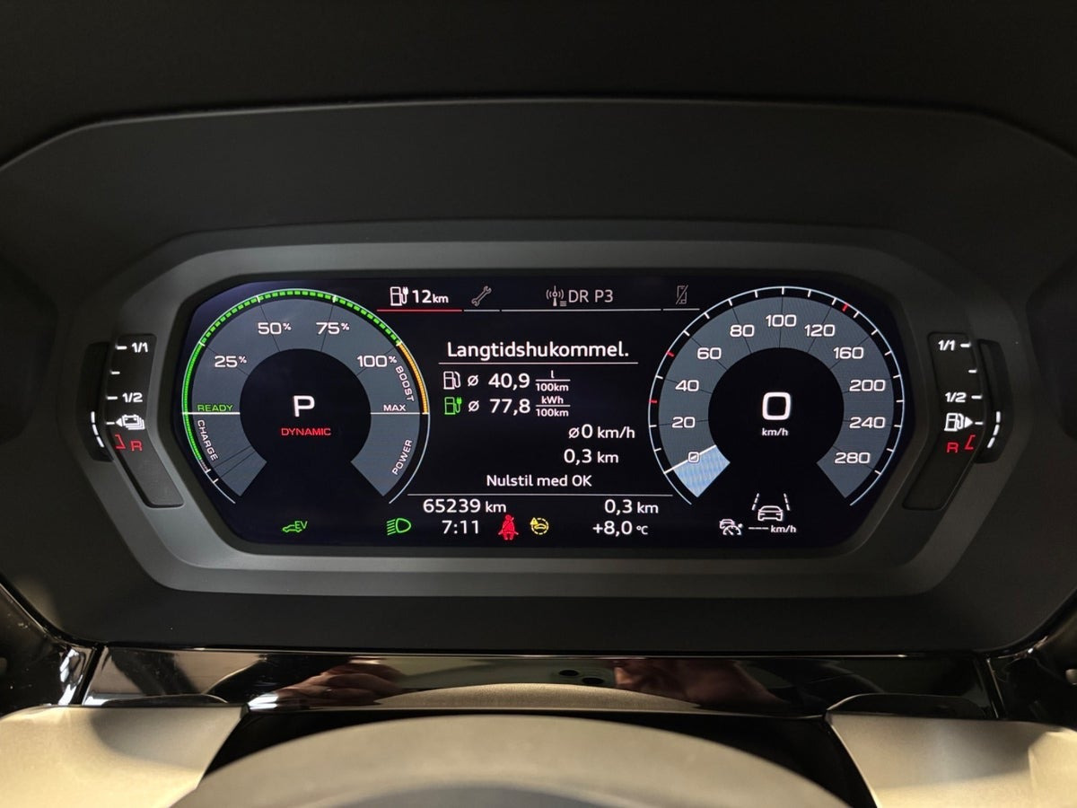 Grå Audi A3 fra 2021