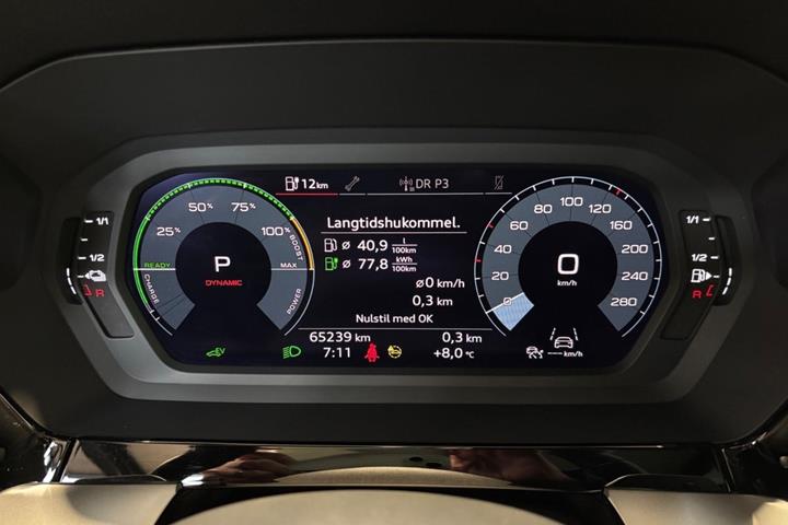 Grå Audi A3 fra 2021