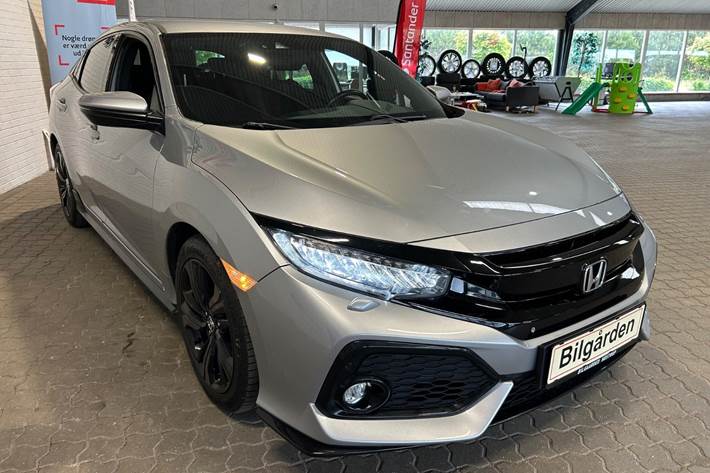 Sølv Honda Civic fra 2017