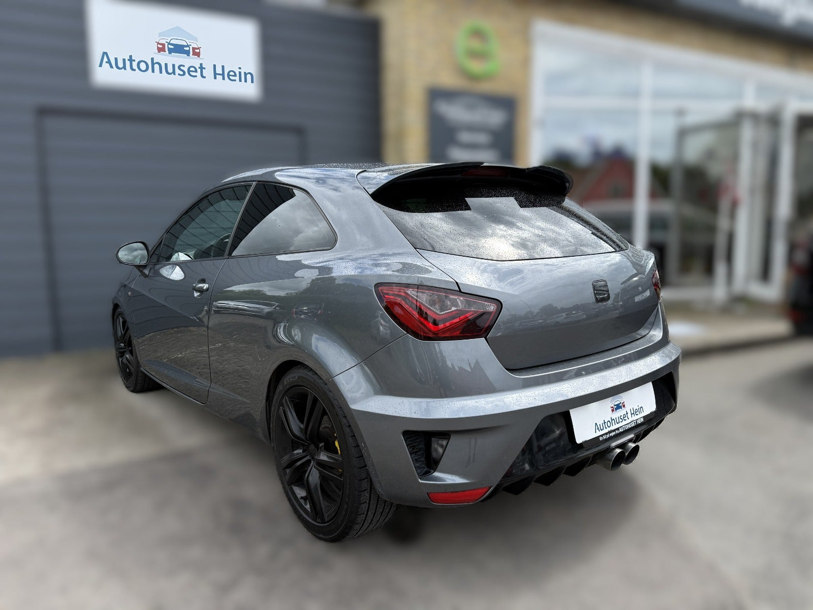 Grå Seat Ibiza fra 2017