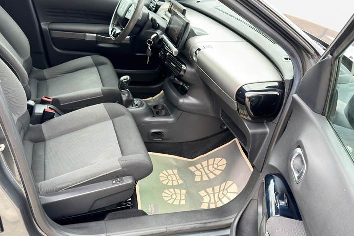 Grå Citroën C4 Cactus fra 2018