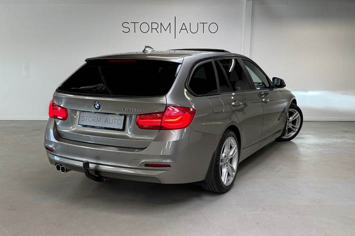 Orange BMW 320d fra 2016