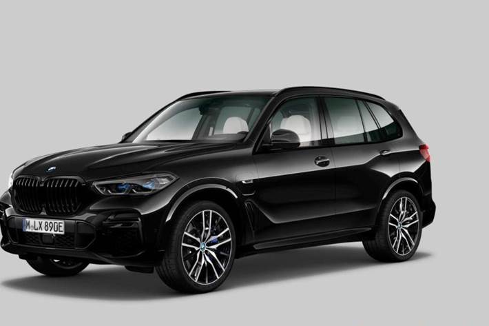 Sort BMW X5 fra 2022 set udefra