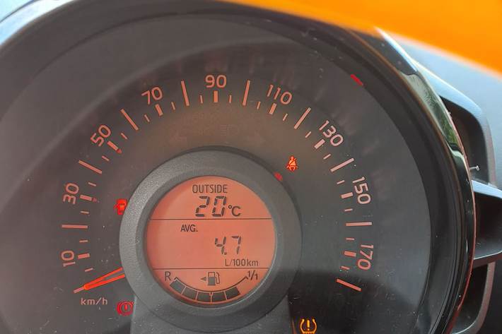 Hvid Toyota Aygo fra 2017