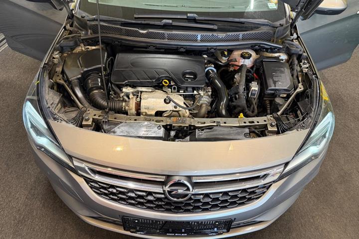 undefined Opel Astra fra 2017