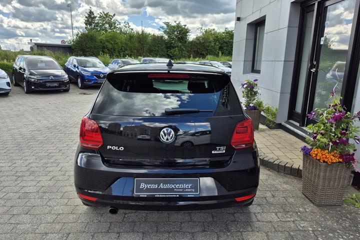 Sort VW Polo fra 2016
