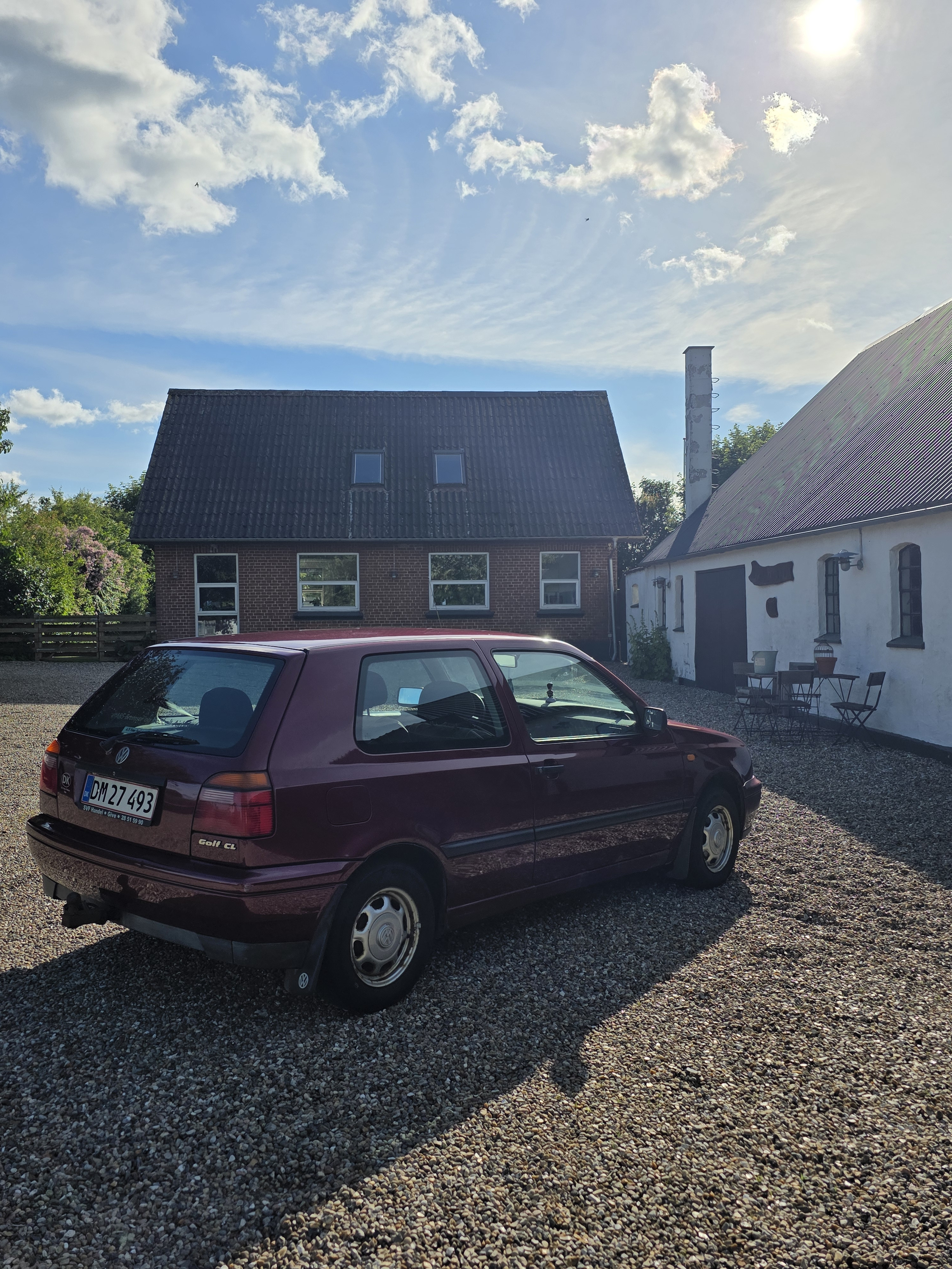 Rød VW Golf fra 1996