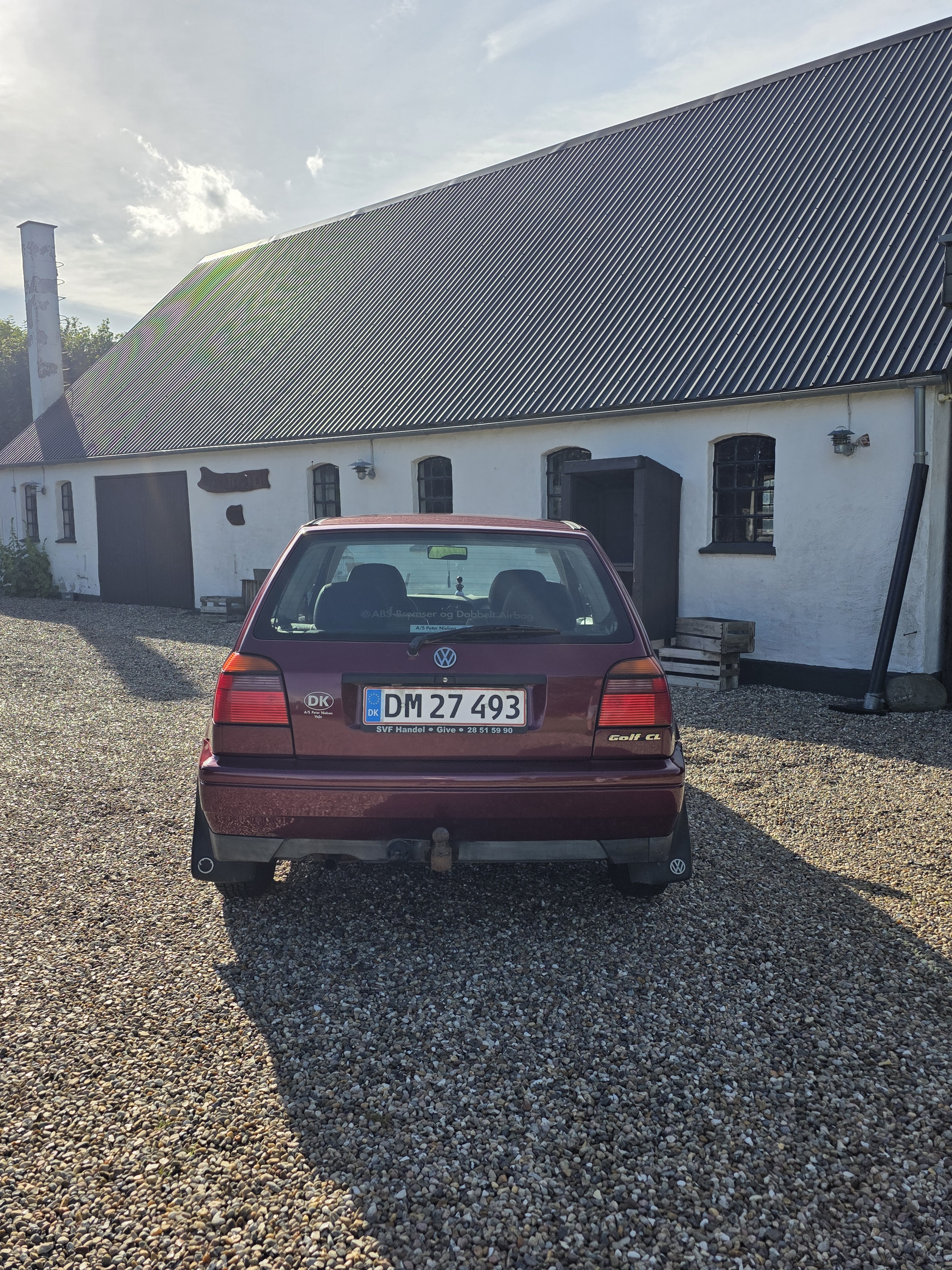 Rød VW Golf fra 1996