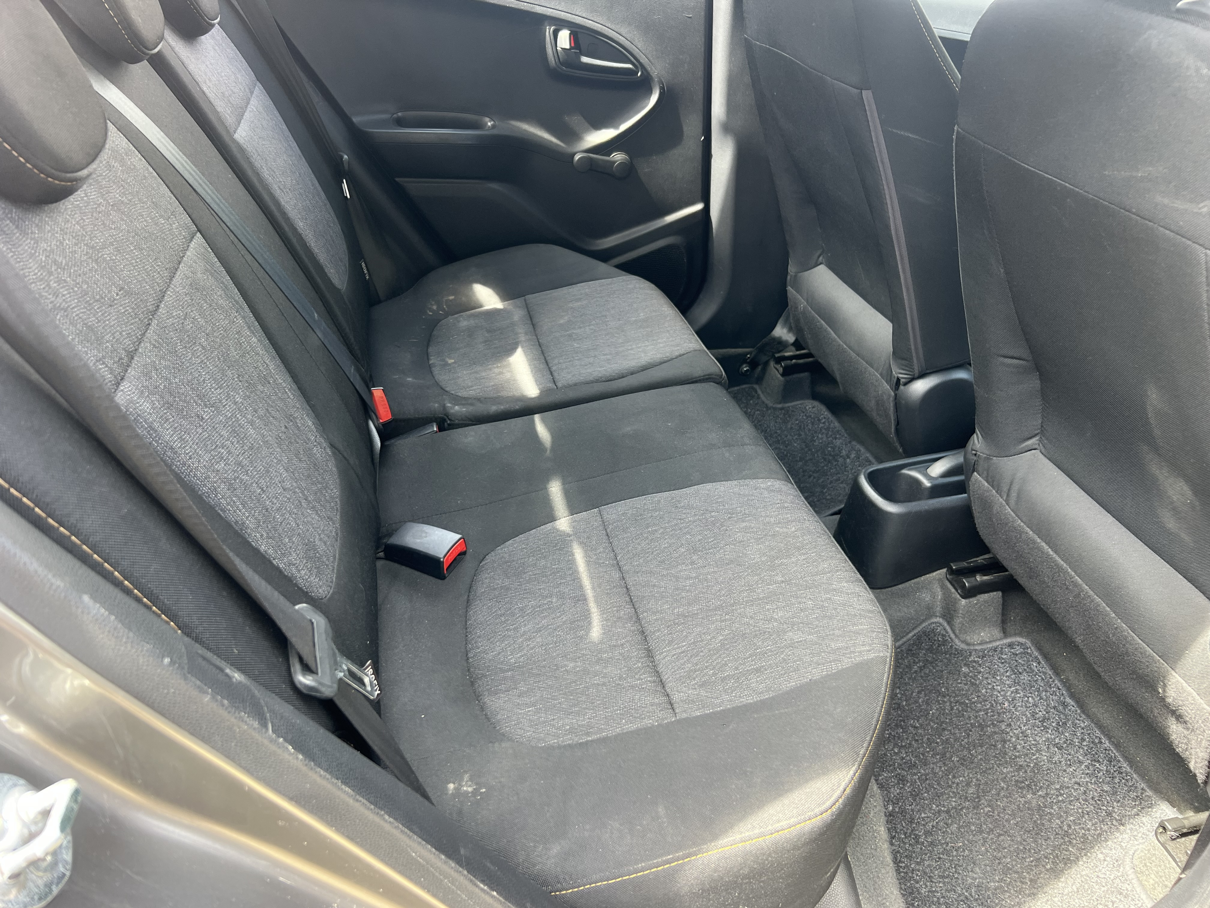 Grå Kia Picanto fra 2011