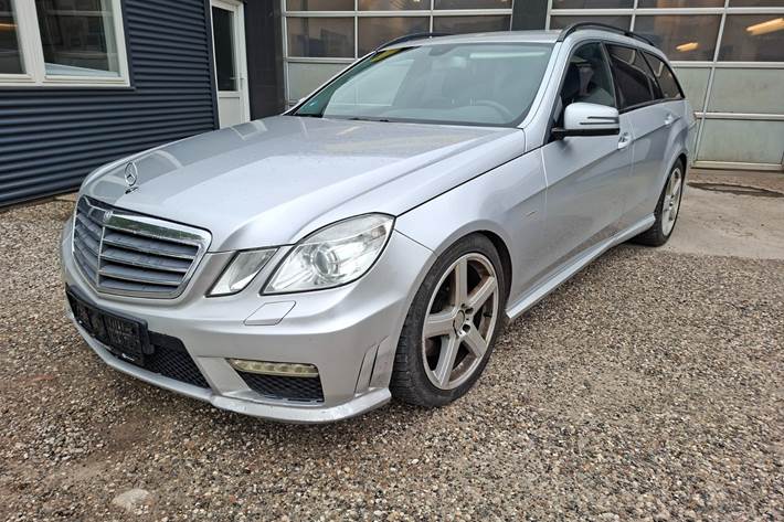 undefined Mercedes E250 fra 2010 set udefra