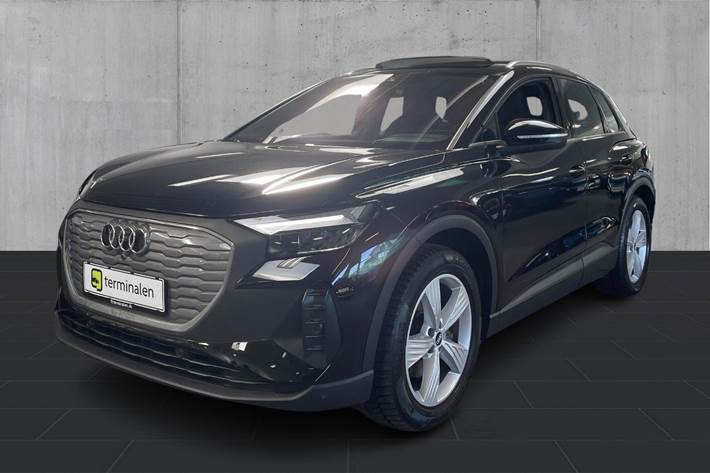 Sort Audi Q4 e-tron fra 2021 set udefra