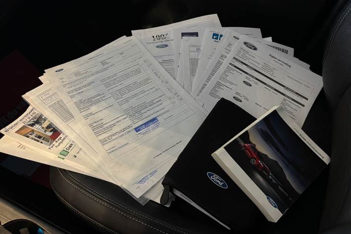 undefined Ford Kuga fra 2020
