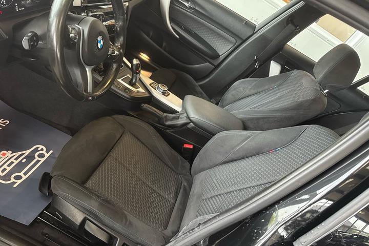 Sort BMW 118i fra 2018