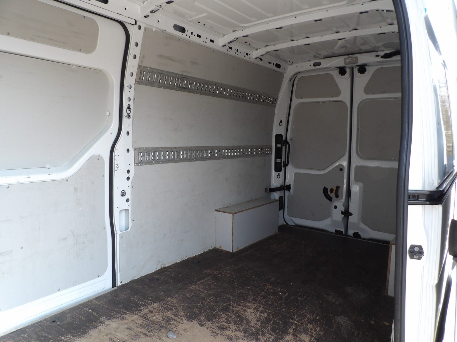 Hvid Renault Master IV T35 fra 2022