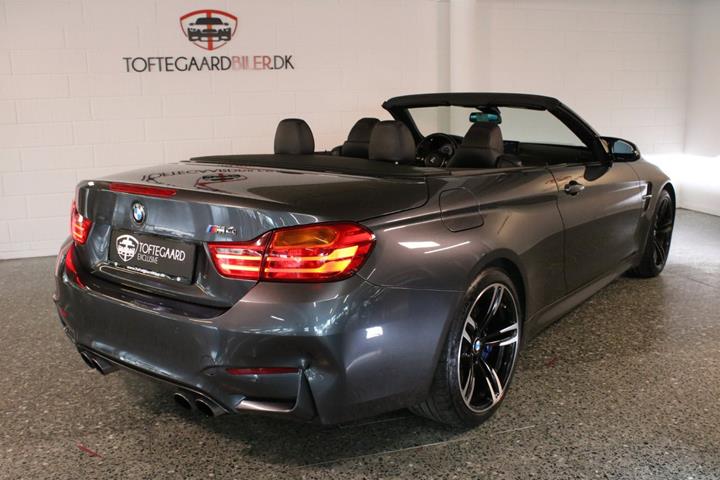 Grå BMW M4 fra 2015
