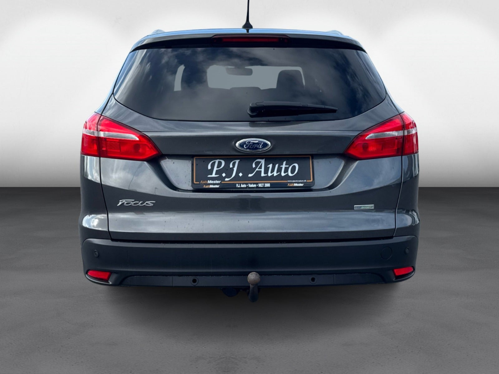 Grå Ford Focus fra 2017