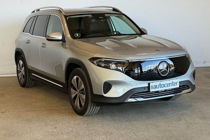 Sølv Mercedes EQB250+ fra 2025