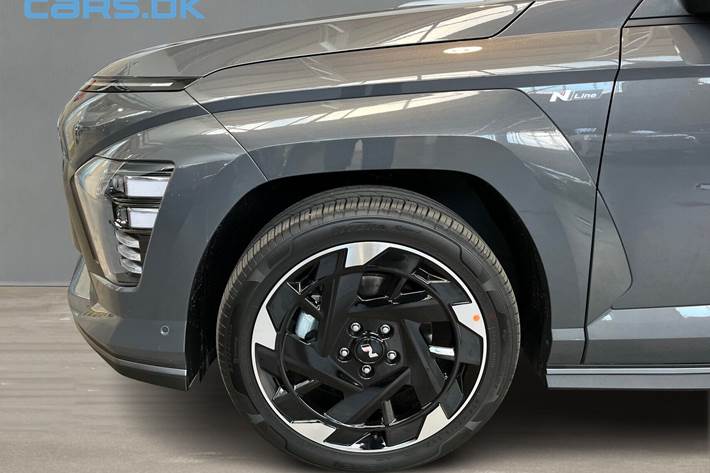 Grå Hyundai Kona fra 2026