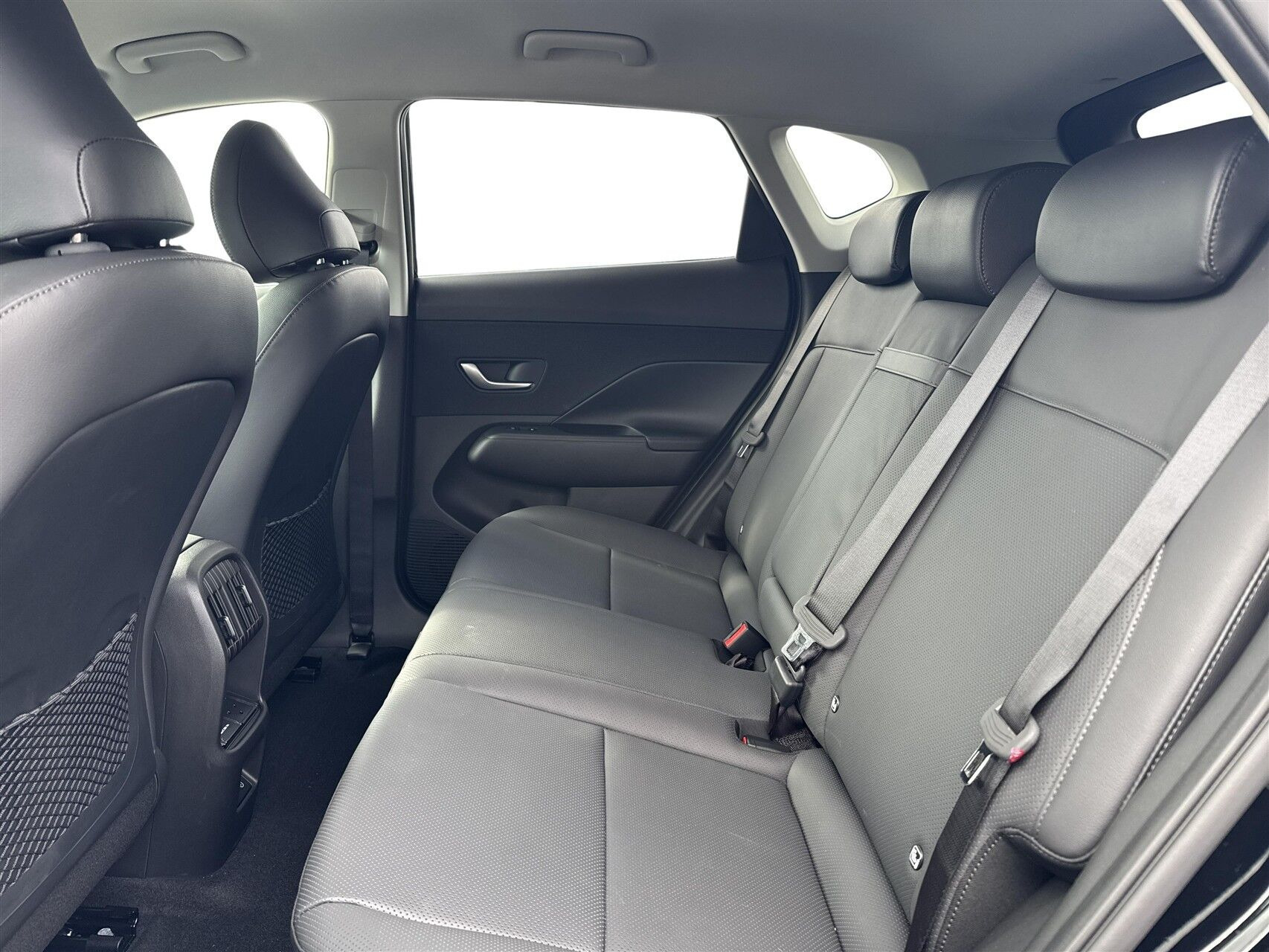 Sort Hyundai Kona fra 2026