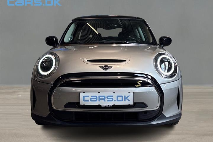 Grå Mini Cooper fra 2024
