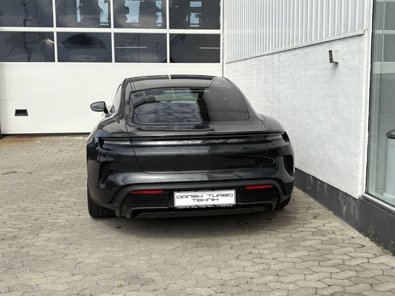 undefined Porsche Taycan fra 2024